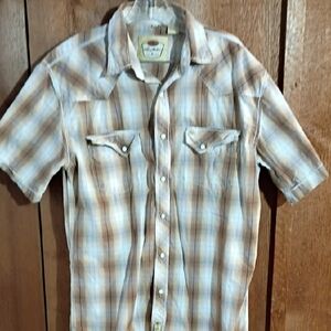Larry Mahan Cowboy Collection Shirt Pearl Snaps.In Good Condition.